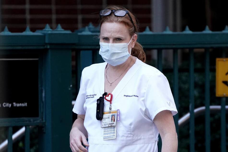 Coronavirus, REUTERS