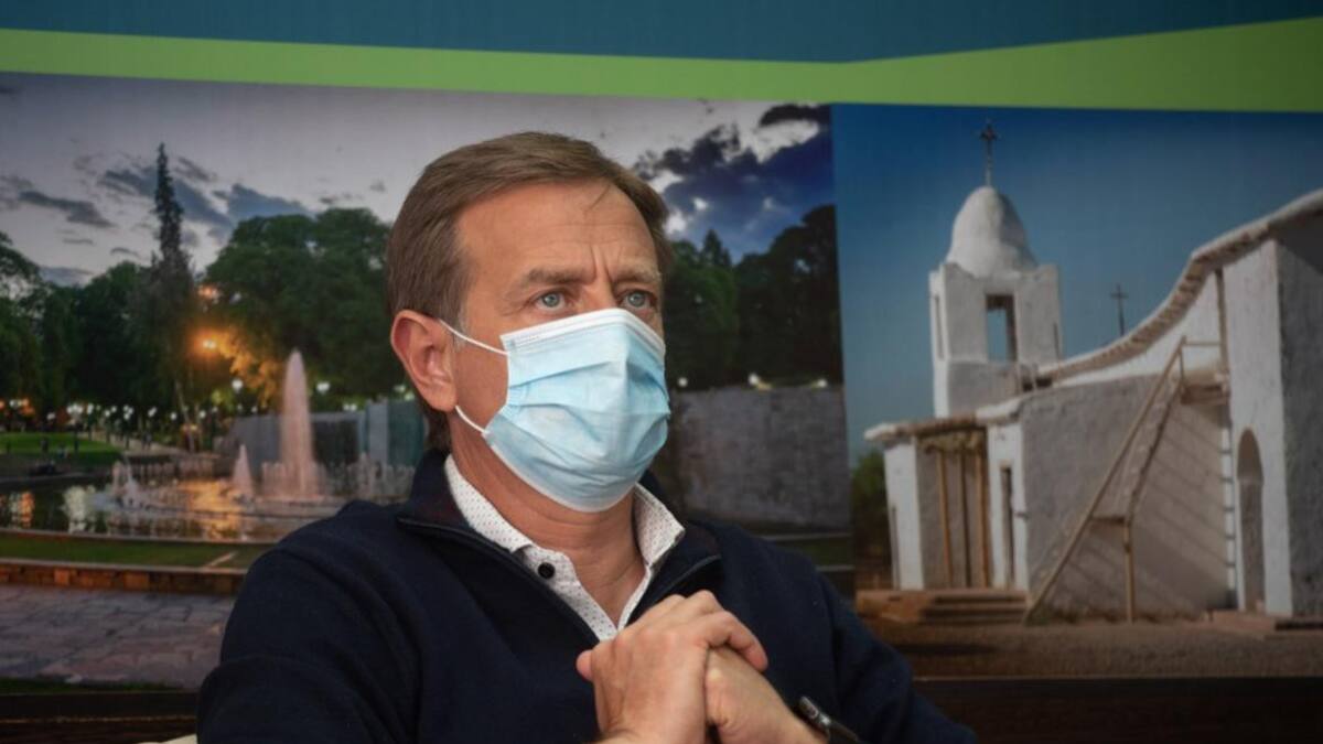 "Mendoza no vuelve a Fase 1" es el mensaje del Gobernador en las redes para afirmar su postura