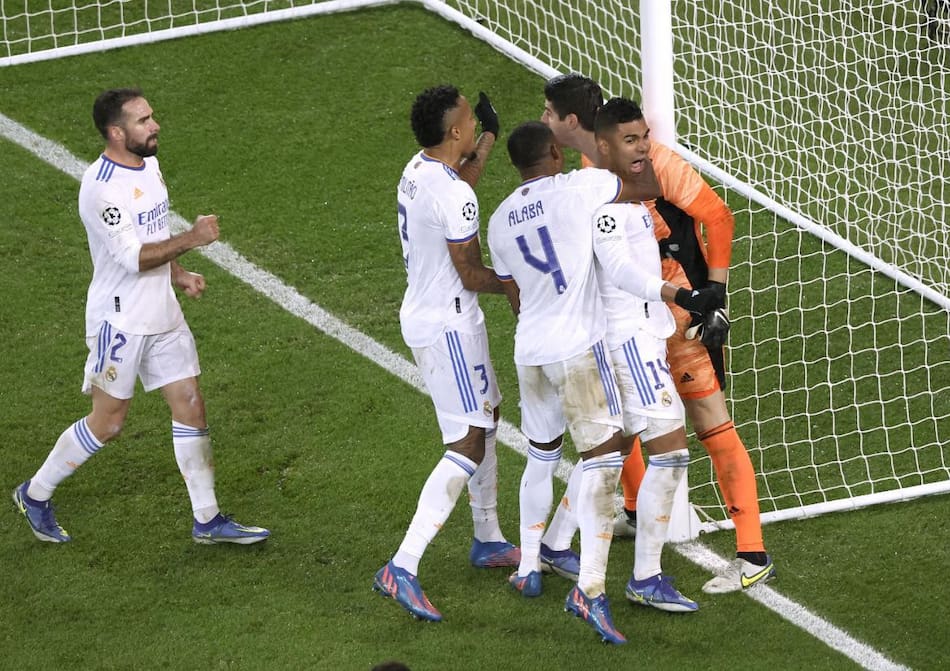 Festejo del Real Madrid ante el penal atajado a Messi, REUTERS