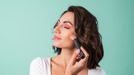 Maquillaje acartonado: cuáles son los 5 errores más comunes que arruinan tu look y cómo evitarlos