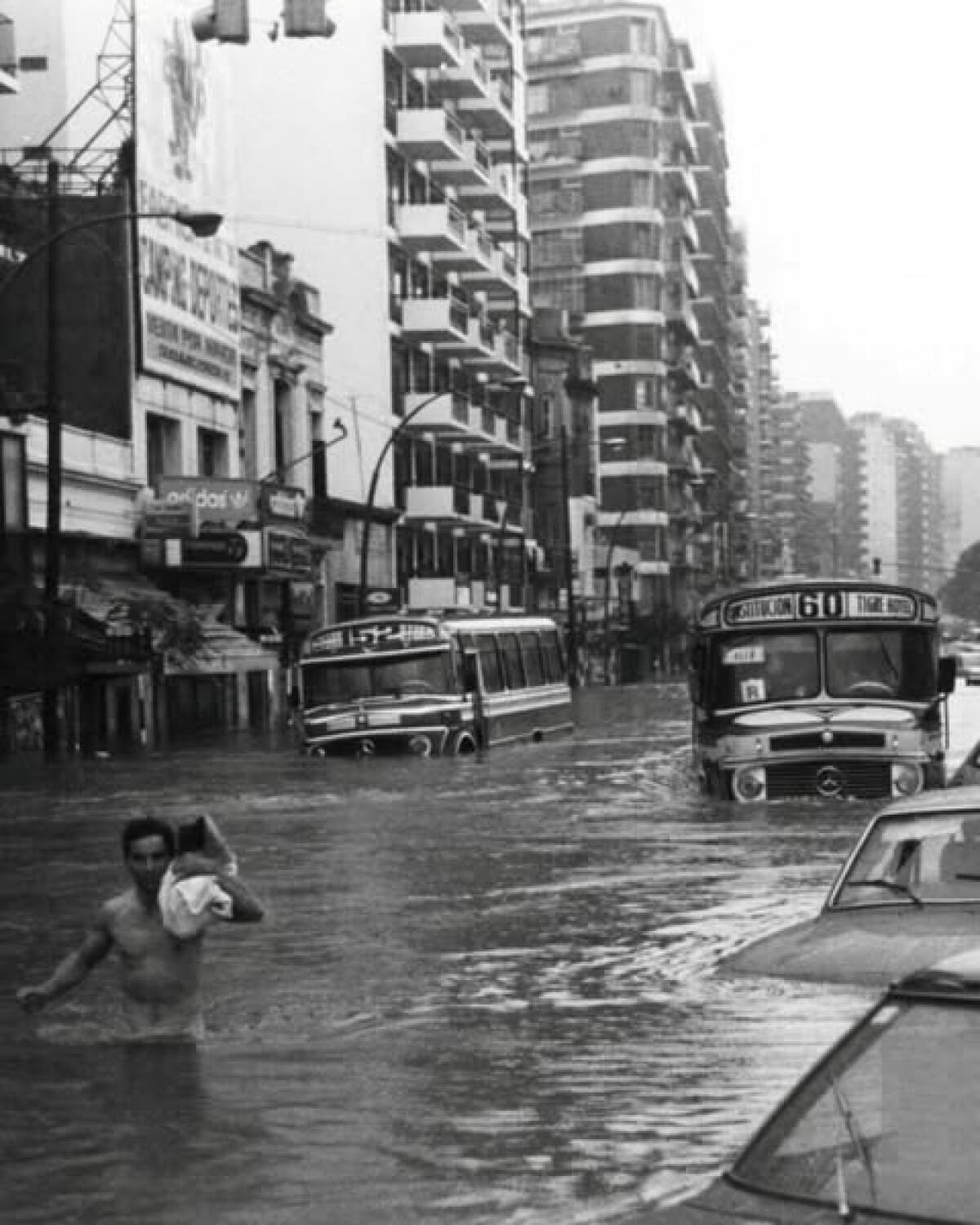 Esquina de Santa Fe y Humboldt. Foto: Instagram @fotos.antiguas.ba