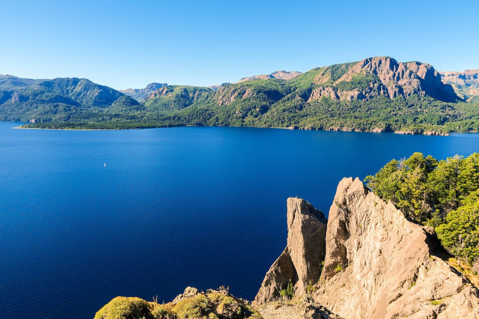 Lago Traful, Neuquén. Foto: Unsplash.