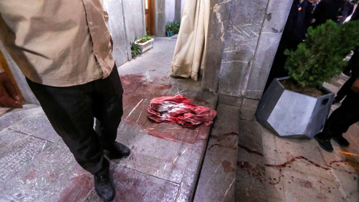Atentado a santuario en Irán. Foto: Reuters.