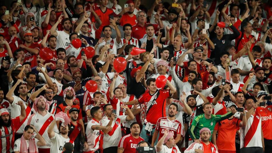 Hinchas - Al Ain vs River - Mundial de Clubes Reuters