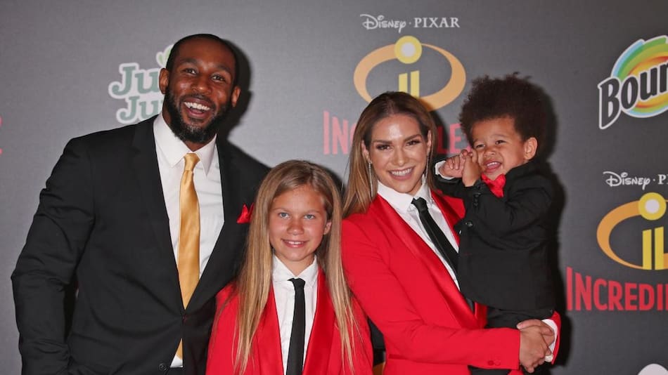 Fotografía del 5 de junio de 2018 donde aparece Boss posando junto a su esposa Allison Holker y sus hijos