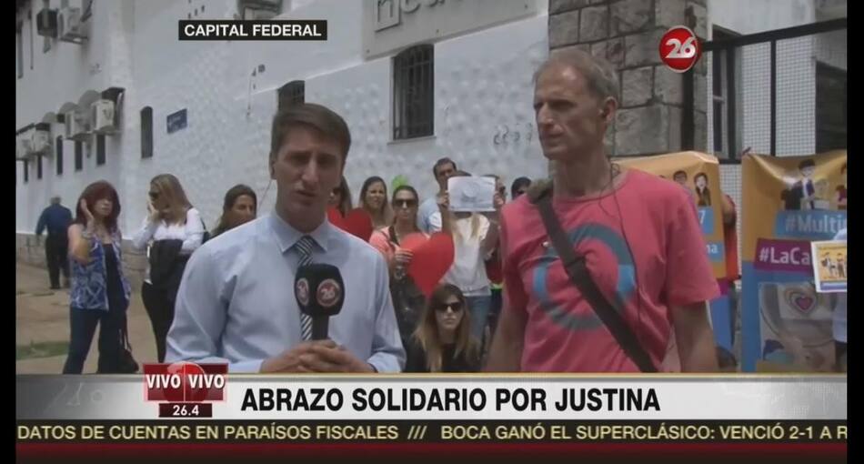 Abrazo solidario por Justina