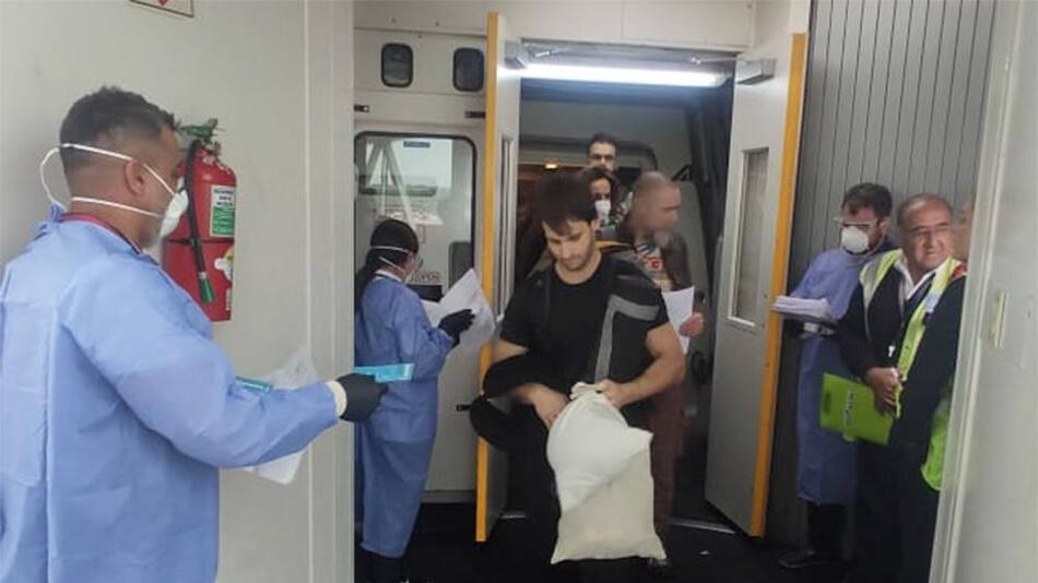 Coronavirus, COVID-19, Argentina, controles en aeropuerto, NA