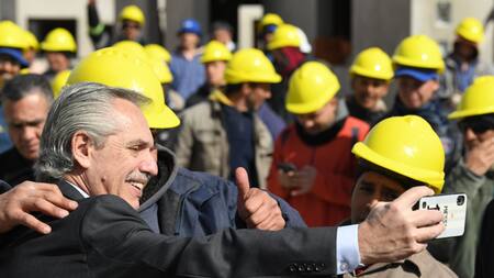 Alberto Fernández y obras de su gestión. Foto: NA.