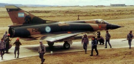 Los aviones que Perú le brindó a la Argentina