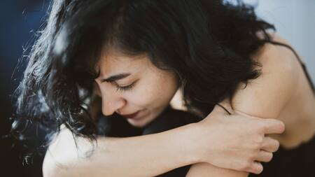 Mujer, salud, triste, cansancio. Foto Pexels