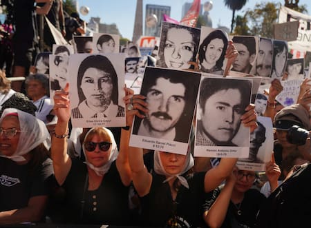 Marcha del 24 de marzo en Plaza de Mayo