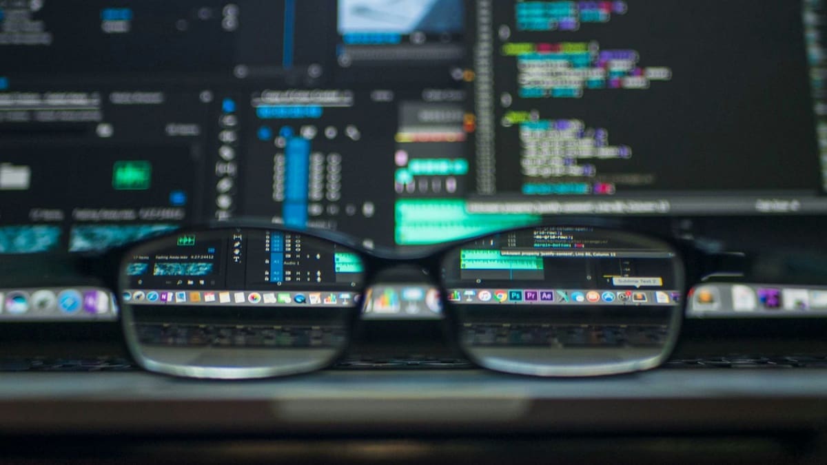 Ciberdelito; espionaje. Foto: Unsplash.