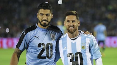 Luis Suárez y Lionel Messi por Mundial 2030 (NA)