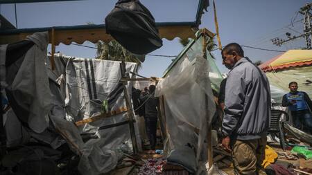Bombardeo en el Hospital Mártires de al Aqsa. Foto: EFE.