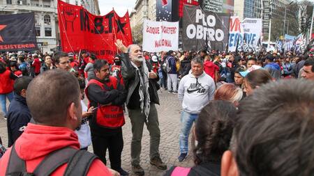 Polo Obrero, manifestación, corte en la avenida 9 de julio, reclamos, piquete, NA