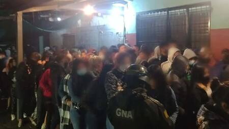 Coronavirus, Argentina, pandemia, fiesta clandestina, Gendarmería, Foto Twitter