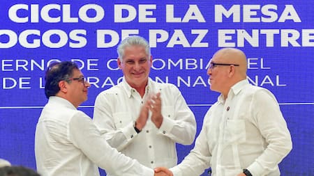 El gobierno de Colombia y el ELN acordaron un cese al fuego. Foto: Reuters.