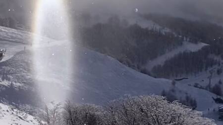 Una fotógrafa registró un extraño círculo en Bariloche. Foto: captura