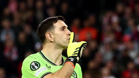 El presidente del Lille se sumó a las críticas contra Dibu Martínez: "Su actitud no es la de un deportista de muy, muy alto nivel"