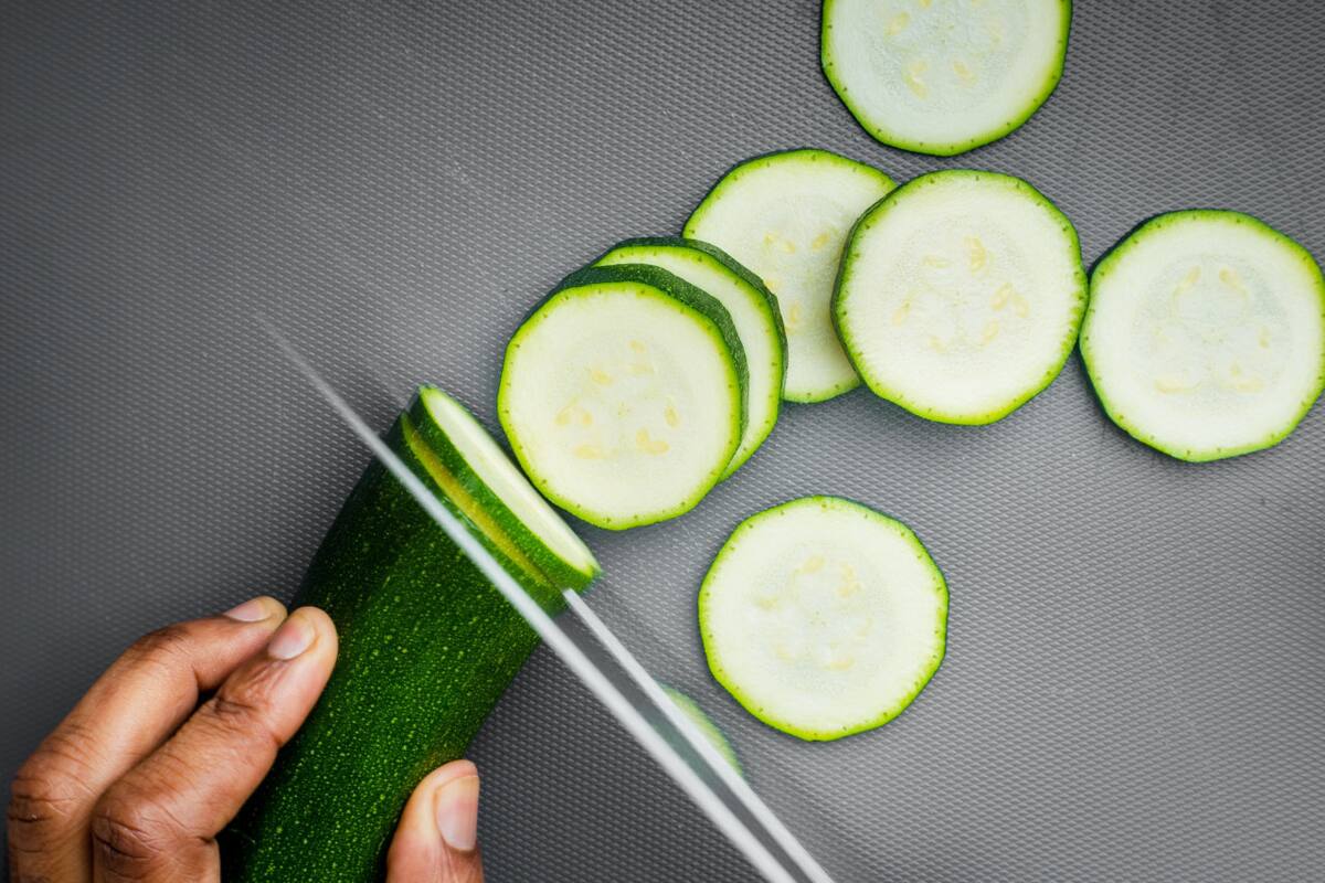 El pepino se caracteriza por sus propiedades desinflamantes. Foto Unsplash.