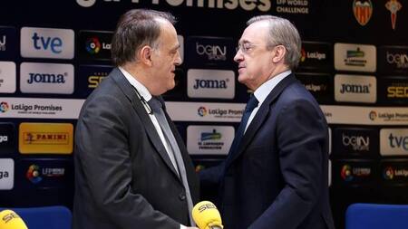 Presidente de la Liga española, Javier Tebas, y Florentino Pérez