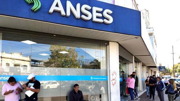 Calendario de pagos ANSES: qué prestaciones cobran en la semana del 20 al 24 de octubre de 2025