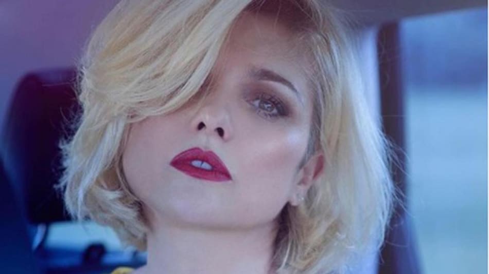 Araceli González sorprende con radical cambio de look