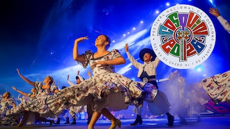 Cosquín Folklore 2026: cómo llegar al icónico festival en transporte público por menos de $3000