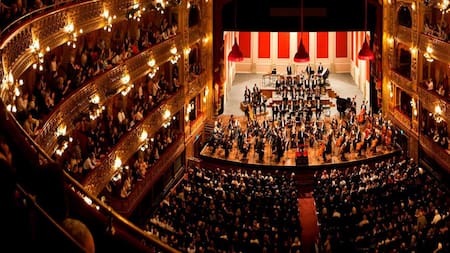 Teatro Colón. Foto Turismo BA.