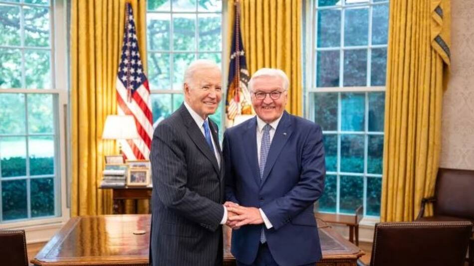 Joe Biden y Frank-Walter Steinmeier en la Casa Blanca. Foto: Reuters.