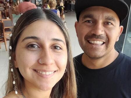 Carla Del Souc fue atacada por su expareja con un cuchillo en la zona del cuello. Foto: Facebook / Gabriela Anabel Sosa Fernández.