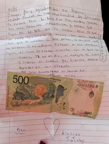 Evitó que le roben la moto a un repartidor y recibió una inesperada sorpresa