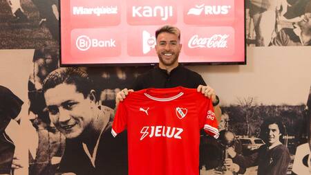 Julio Buffarini, nuevo jugador de Independiente. Foto: X @Independiente.