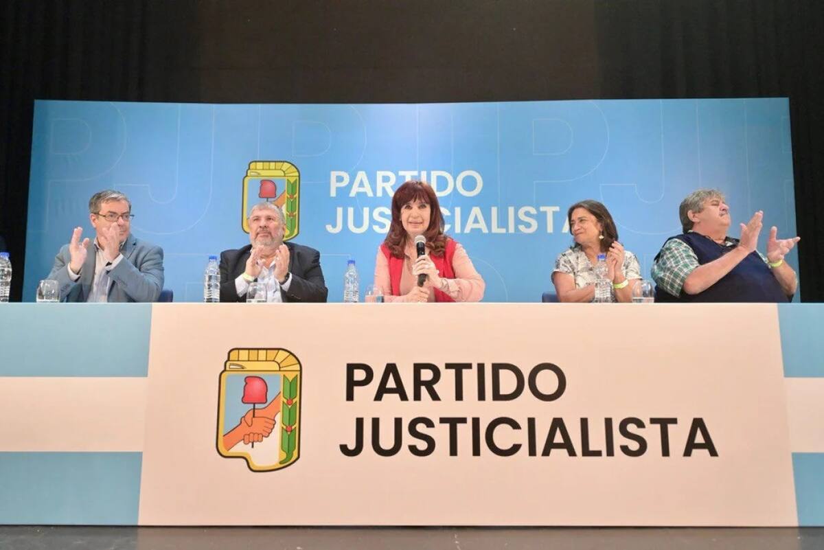 Cristina Kirchner en encuentro del Partido Justicialista. Foto: NA.