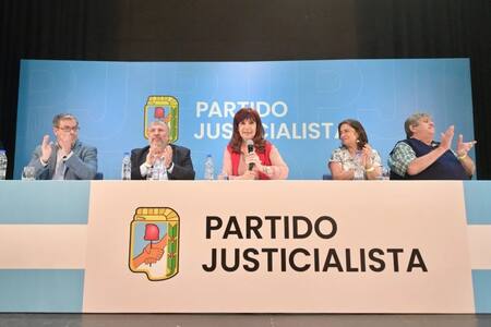 Cristina Kirchner en encuentro del Partido Justicialista. Foto: NA.