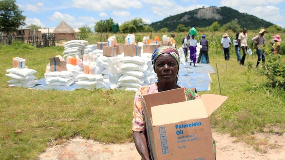 Zimbabwe, alimentos del programa en Mudzi, REUTERS Philimon Bulawayo