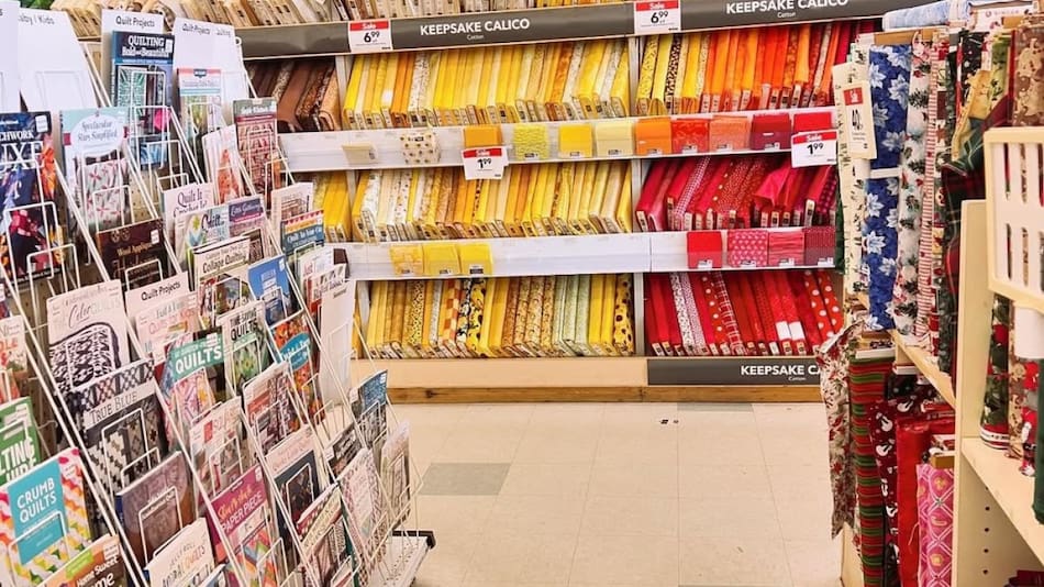 Cierra una histórica fábrica de telas. Foto: Instagram @joann_stores