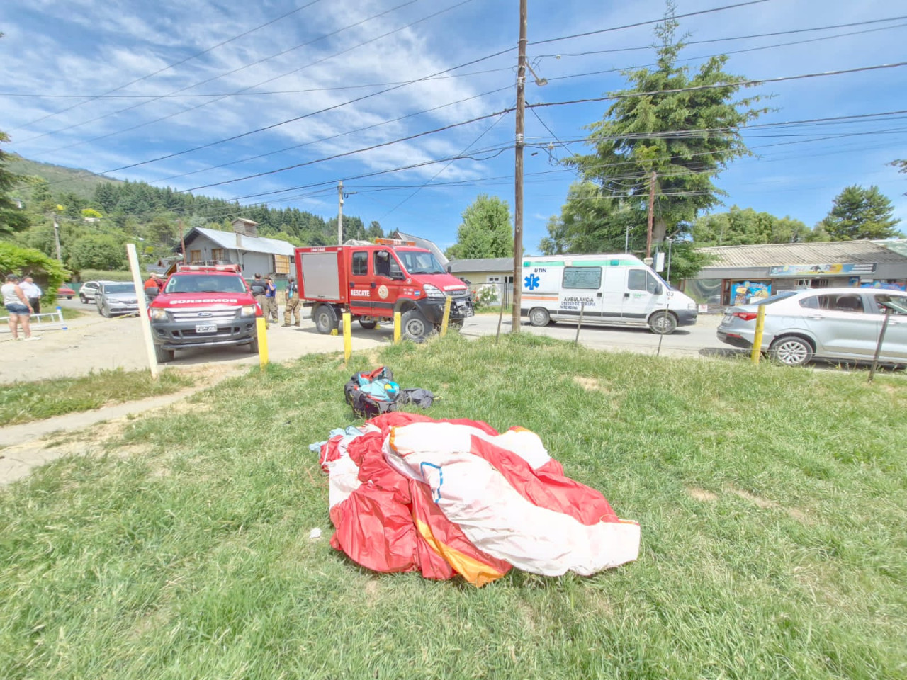 Accidente con un parapente en Bariloche. Foto: X/chechealumine