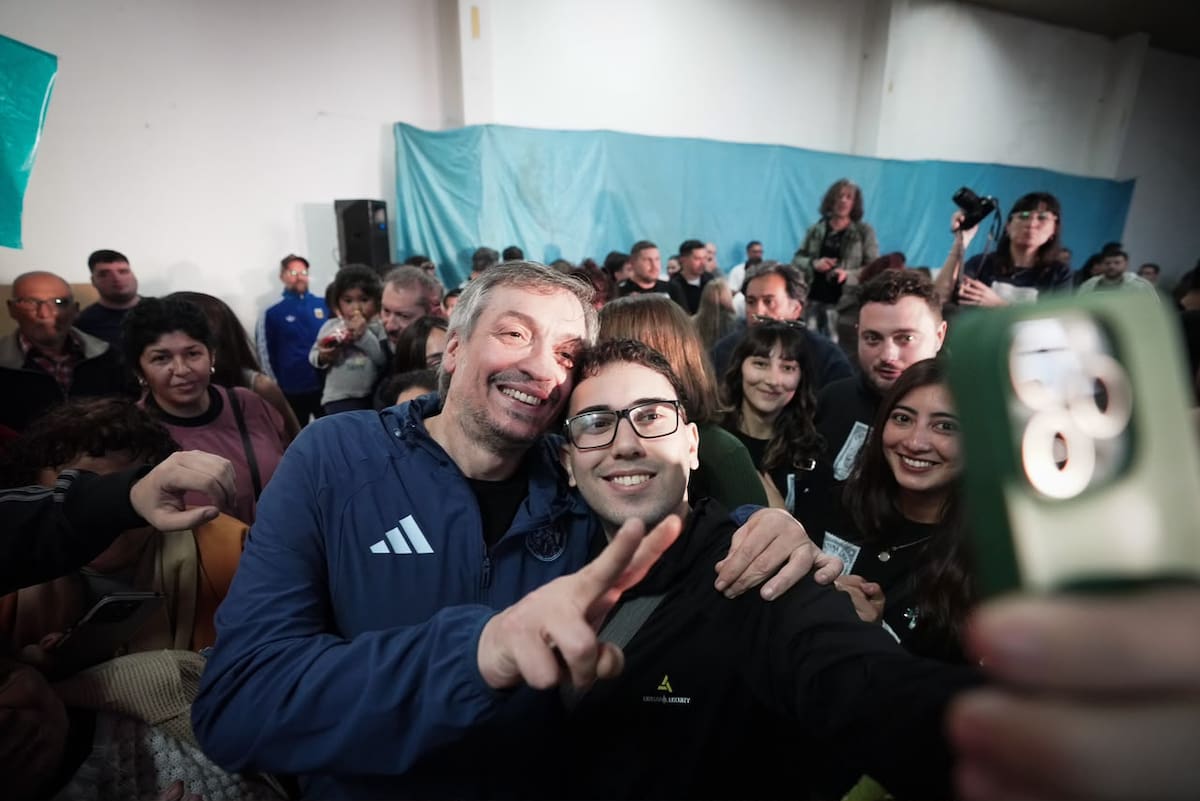Máximo Kirchner celebró el Día de la Independencia en Carmen de Areco.
