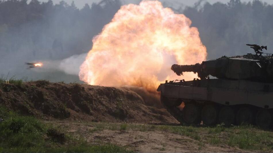 Tanques ucranianos. Foto: Reuters.