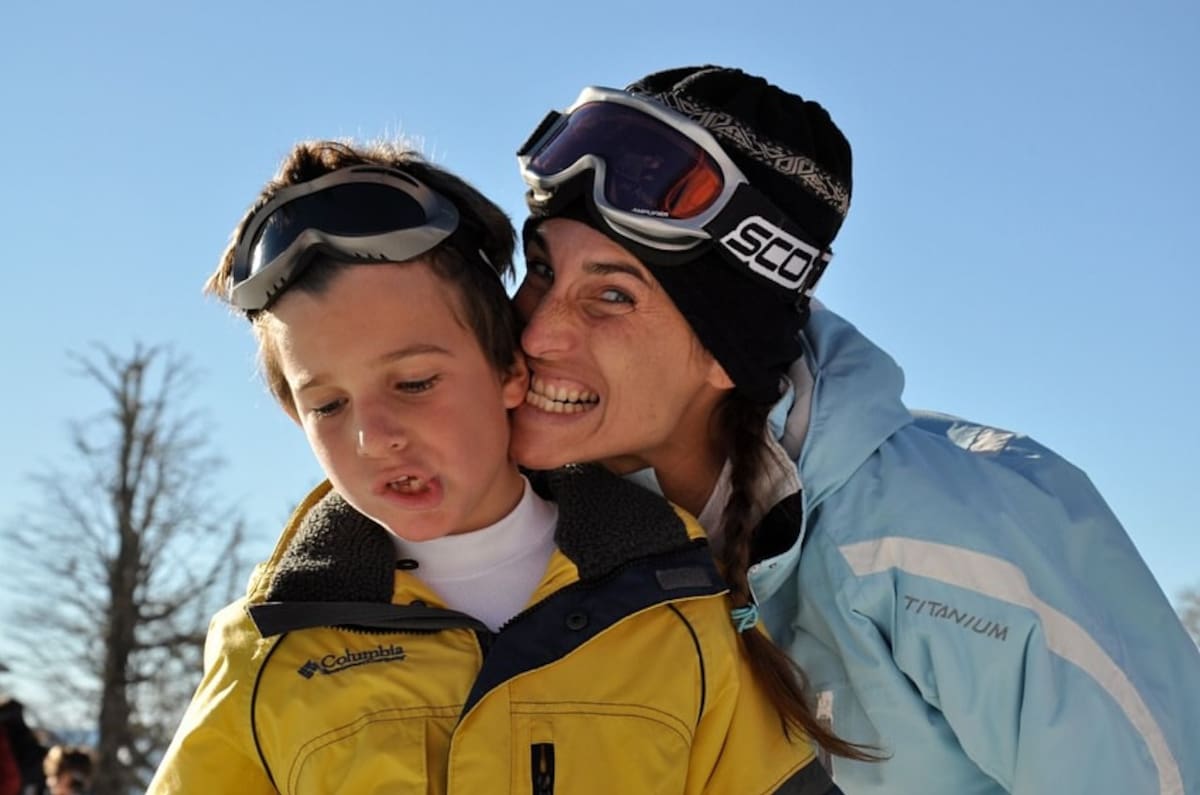 Valentín Yankelevich de niño y Romina Yan.