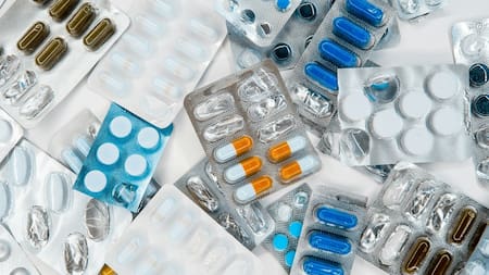 Medicamentos, farmacia. Foto: Unsplash.