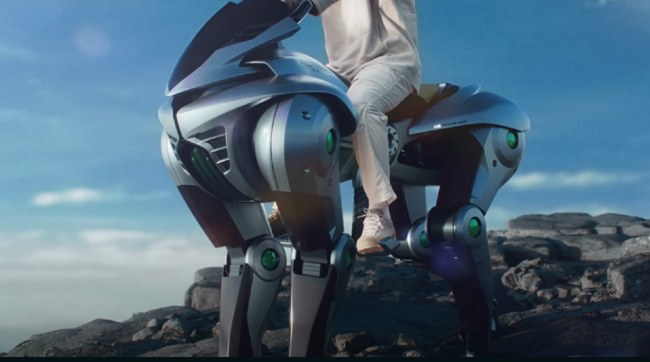 Kawasaki presentó a "Corleo", un prototipo de robot-caballo. Foto: Captura de video YouTube / Kawasaki Group Channel.