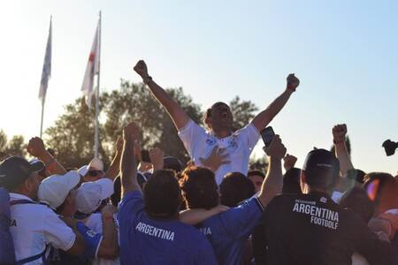 Matías Perrone, campeón mundial de Footgolf
