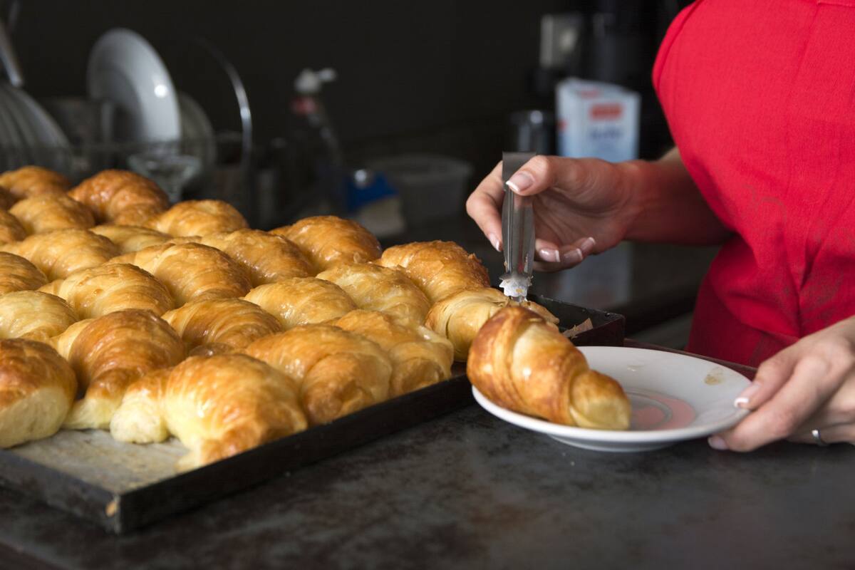 Panadería, facturas. Foto: Freepik.