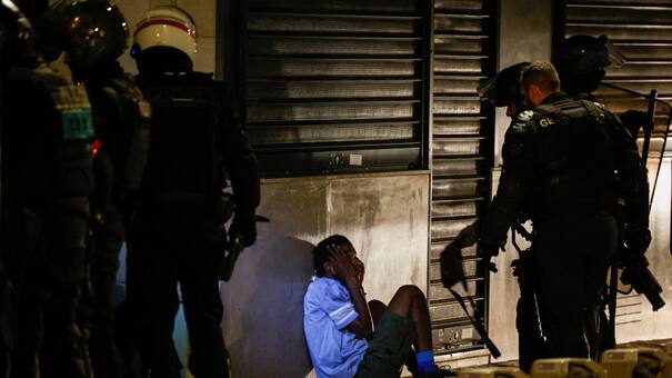 Nueva noche de disturbios en Francia: 719 detenidos y un atentado contra la casa de un alcalde