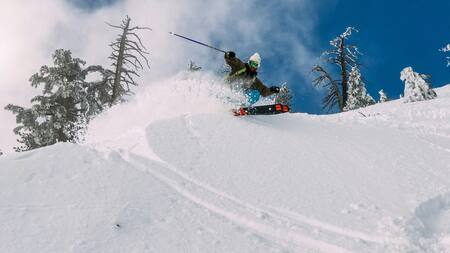 Esquiar. Foto: Unsplash