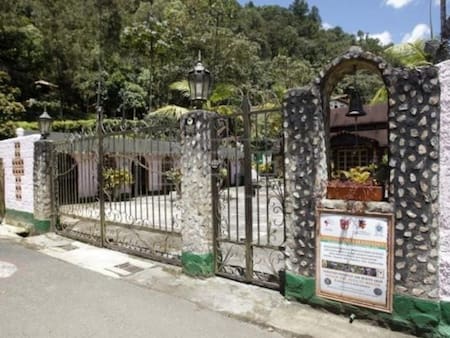 "La Catedral", una cárcel y haciendo donde estuvo preso Pablo Escobar. Foto: EFE.