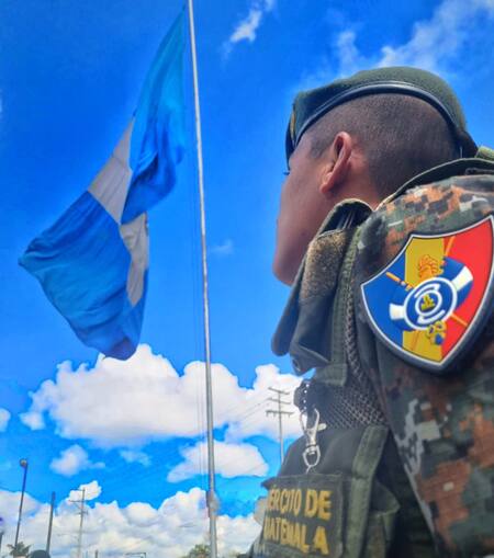 Soldado guatemalteco. Foto: X @Ejercito_GT