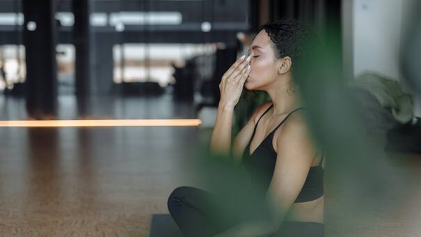Respiración abdominal: en qué consiste la práctica que promete ser eficaz para calmar la ansiedad